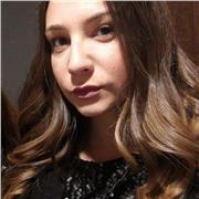 Ragazza laureata in giurisprudenza offre ripetizioni in lingua inglese e aiuto compiti ai ragazzi delle scuole elementari, medie e superiori